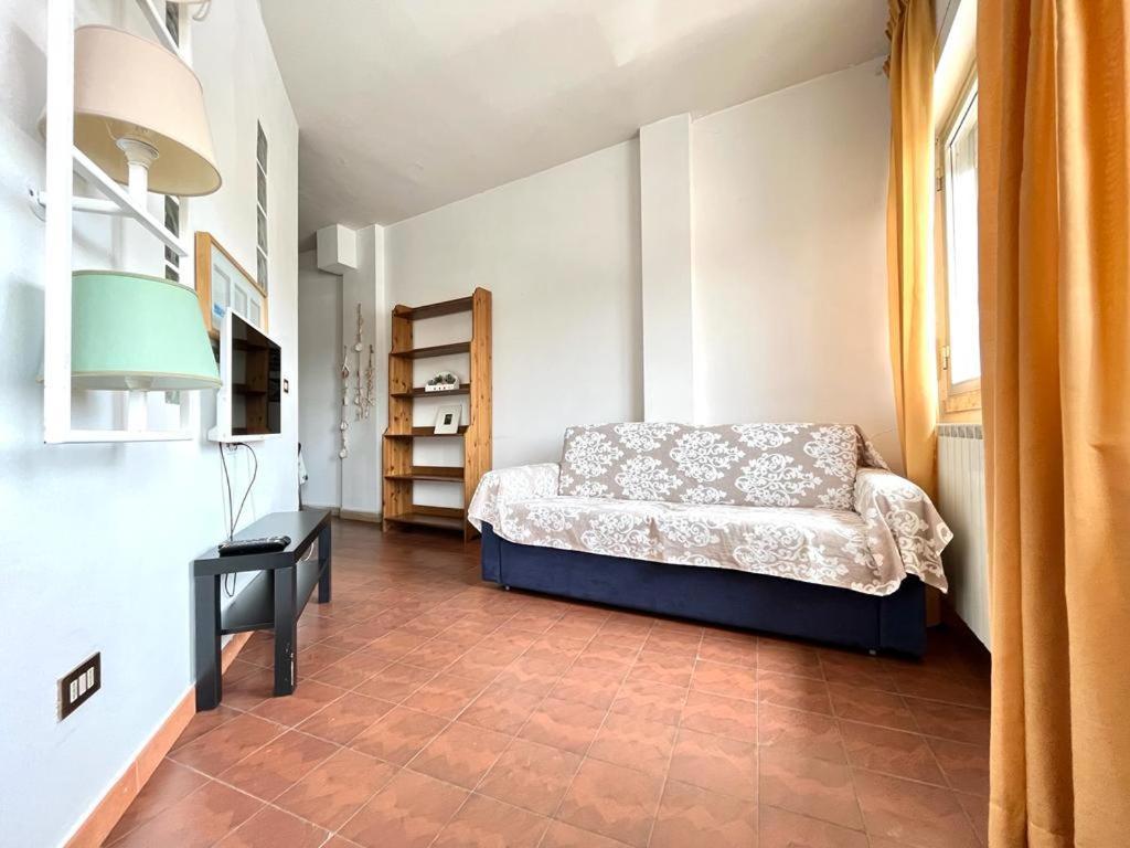Imperiale Apartment Tirrenia Exterior foto